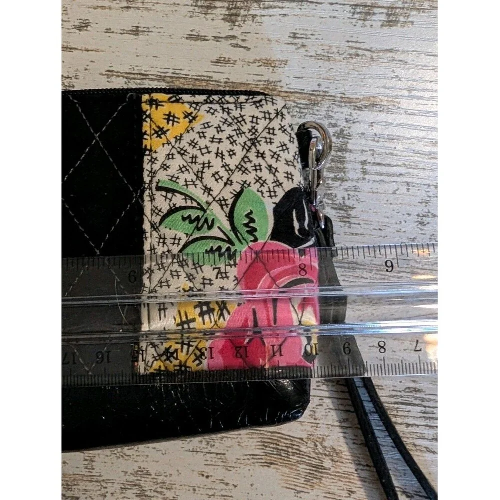Vera Bradley Wristlet Wallet Quilted Black Floral Patent Trim All In One